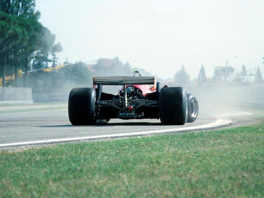  Ferrari 312 T5 1980 года  (фото 25 из 33)
